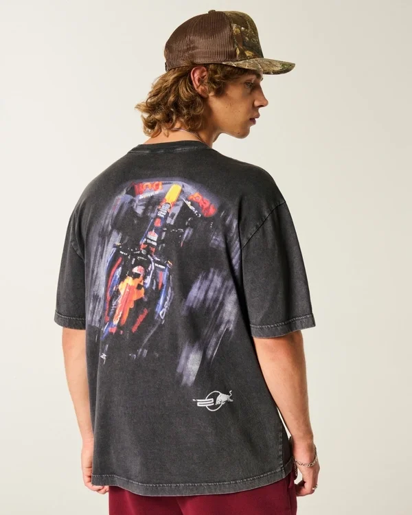 Boxy Oracle Red Bull Racing Graphic Tee Boxy Oracle Red Bull Racing Graphic Tee