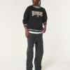 Boxy University of Washington Huskies Graphic Crew Sweatshirt Boxy University of Washington Huskies Graphic Crew Sweatshirt