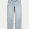 Χαμηλόμεσο, ανοιχτόχρωμο, χαλαρό, ίσιο τζιν Χαμηλόμεσο, ανοιχτόχρωμο, χαλαρό, ίσιο τζιν