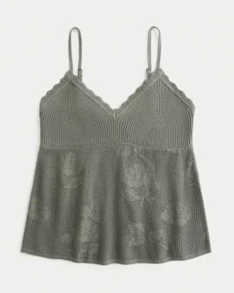 Εύκολο μπλουζάκι babydoll με λαιμόκοψη τύπου halter σε στυλ κεντήματος
