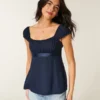 Εύκολο σατέν babydoll top με δέσιμο Εύκολο σατέν babydoll top με δέσιμο