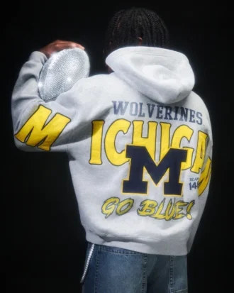 Φούτερ με κουκούλα και φερμουάρ Boxy Zip-Up University of Michigan Wolverines Graphic Hoodie