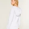 Φούτερ με V λαιμόκοψη Φούτερ με V λαιμόκοψη