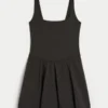 Gilly Hicks Active Bubble Dress Gilly Hicks Active Bubble Dress