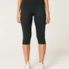Gilly Hicks Active Recharge Capri Pants Gilly Hicks Active Recharge Capri Pants