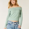 Hollister Άνετο πουλόβερ με πλέξη Cloud Stitchy και ανοιχτούς ώμους Hollister Άνετο πουλόβερ με πλέξη Cloud Stitchy και ανοιχτούς ώμους