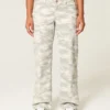 Κυρτό χαμηλό Y2K Camo Baggy Jeans Κυρτό χαμηλό Y2K Camo Baggy Jeans