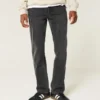 Μαύρο Straight Jeans