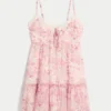 Μίνι φόρεμα Babydoll Μίνι φόρεμα Babydoll