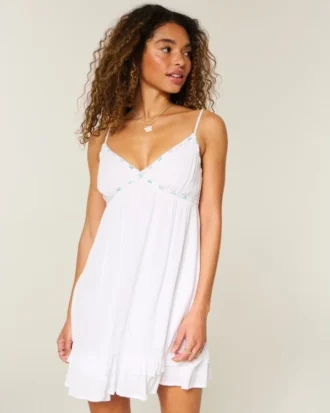 Μίνι φόρεμα Babydoll με διακοσμητικά κορδόνια
