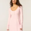 Μίνι φόρεμα Babydoll Sweater Μίνι φόρεμα Babydoll Sweater