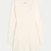 Μίνι φόρεμα Babydoll Sweater Μίνι φόρεμα Babydoll Sweater