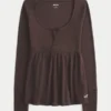 Μπλούζα Henley Babydoll με εύκολο δέσιμο στην πλάτη