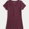 Μπλούζα Y2K Henley με κοντό μανίκι Μπλούζα Y2K Henley με κοντό μανίκι