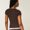 Μπλούζα Y2K Henley με κοντό μανίκι Μπλούζα Y2K Henley με κοντό μανίκι