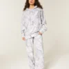Oversized Camo Hoodie Oversized Camo Hoodie