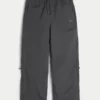 Παντελόνι νάιλον Super Baggy Παντελόνι νάιλον Super Baggy