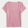 T-Shirt με στρογγυλή λαιμόκοψη T-Shirt με στρογγυλή λαιμόκοψη